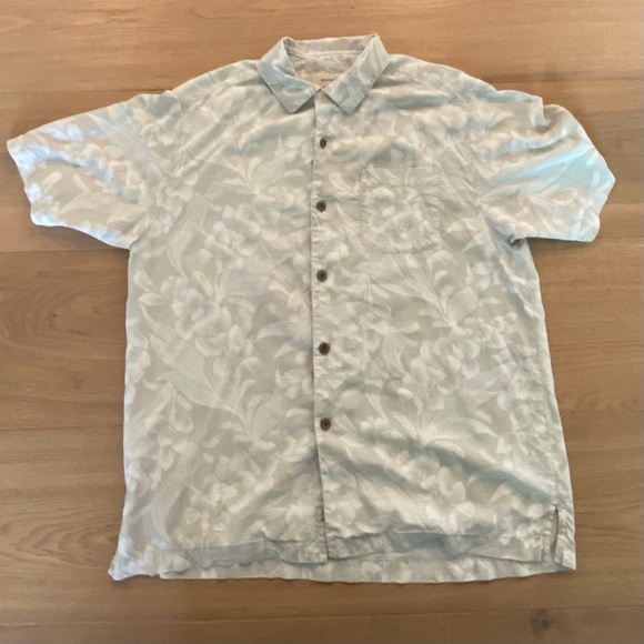 Tommy Bahama Silk Button Down Shirt - Picture 2 of 7